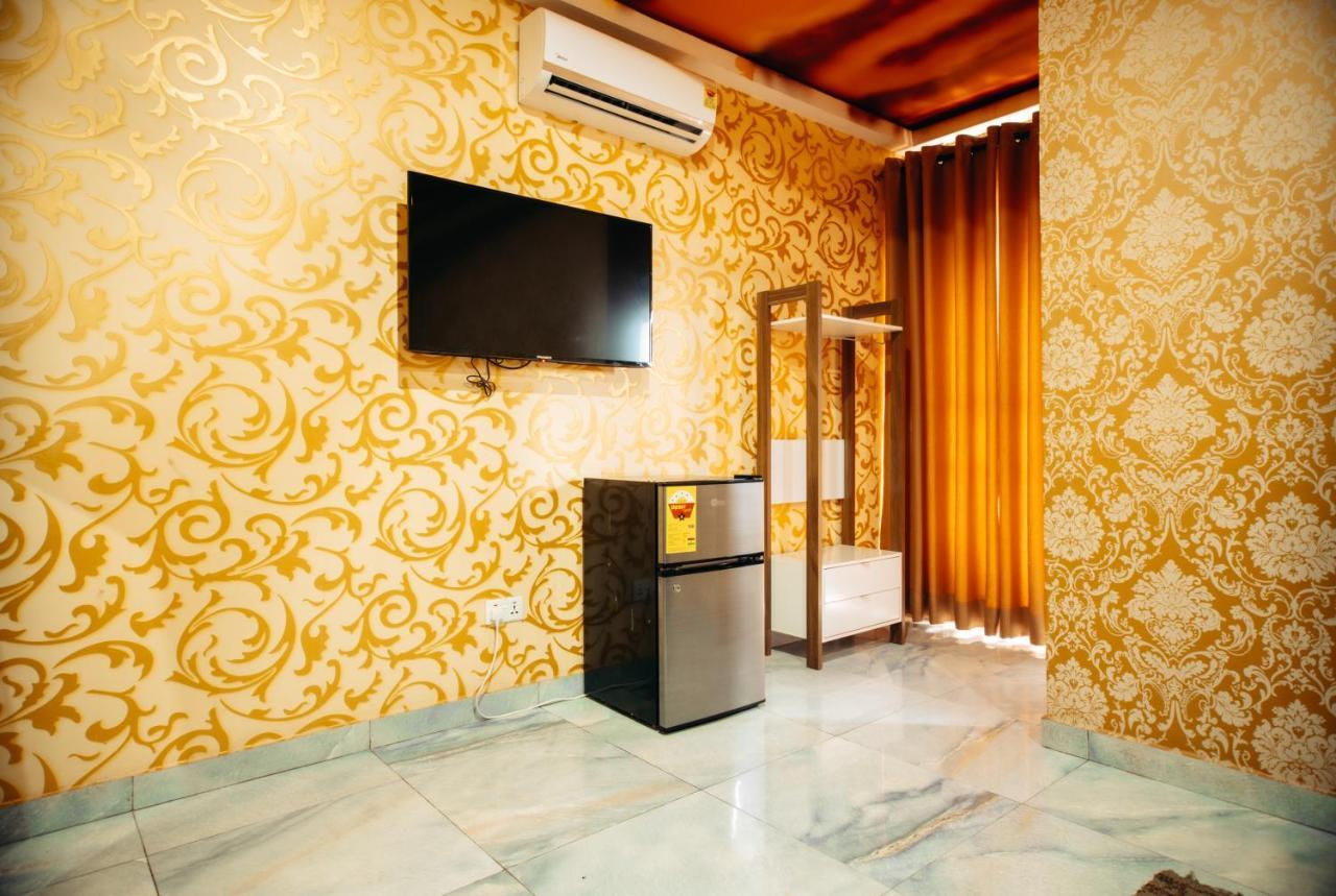 Plus 33 Hotel Nungua Esterno foto