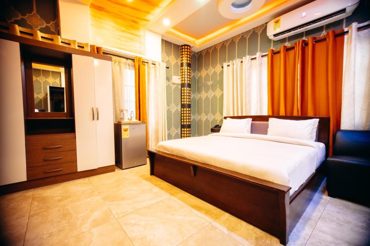 Plus 33 Hotel Nungua Esterno foto